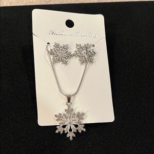 Earrings and necklace set